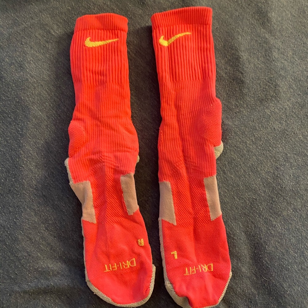 Nike Elite Neon Athletic Socks - Men’s L (8-12)